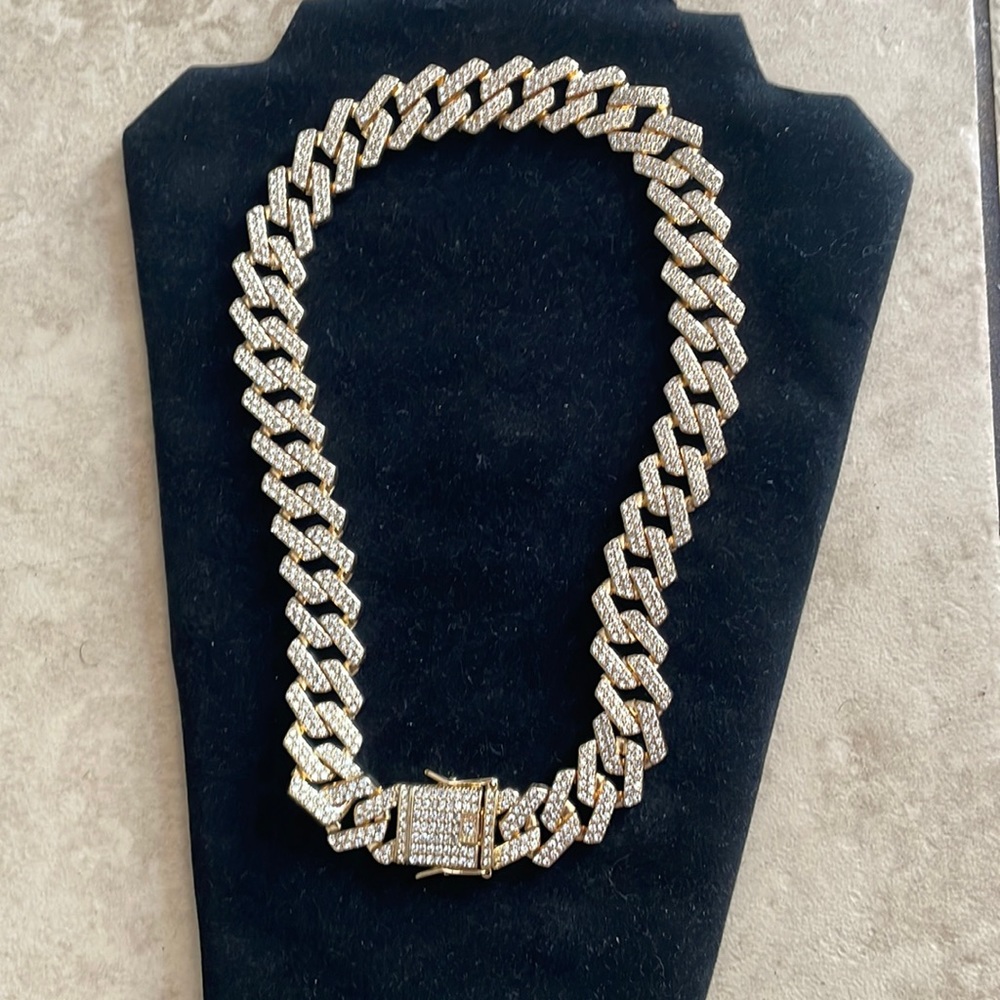 Hip Hop Cuban Link Gold Necklace